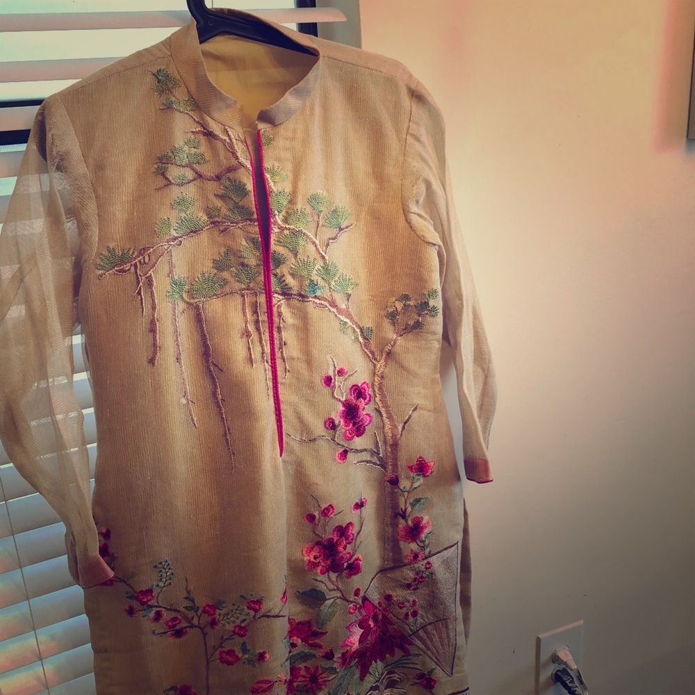 Ladies suit